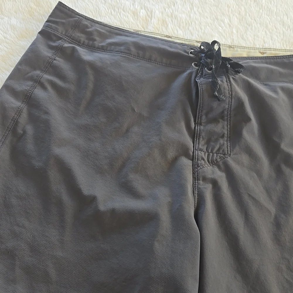 Patagonia Men's Shorts - Picture 11 of 13